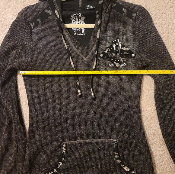 Miss Me Long Sleeve Top (fits like a small) - Picture 8 of 9